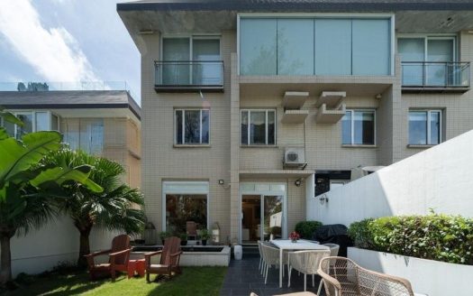 Grosse Pointe Villa